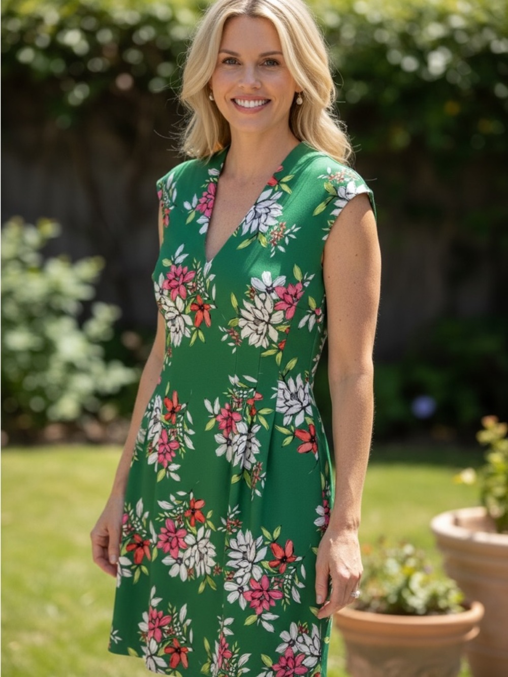 Vince Camuto Green Floral Dress with Pink Accents 069 - Picture 1 of 8